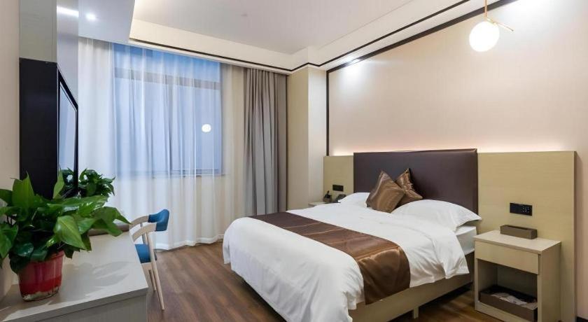 Gya Changzhou Wujin District Hutang New Era Furniture Plaza Hotel Kültér fotó